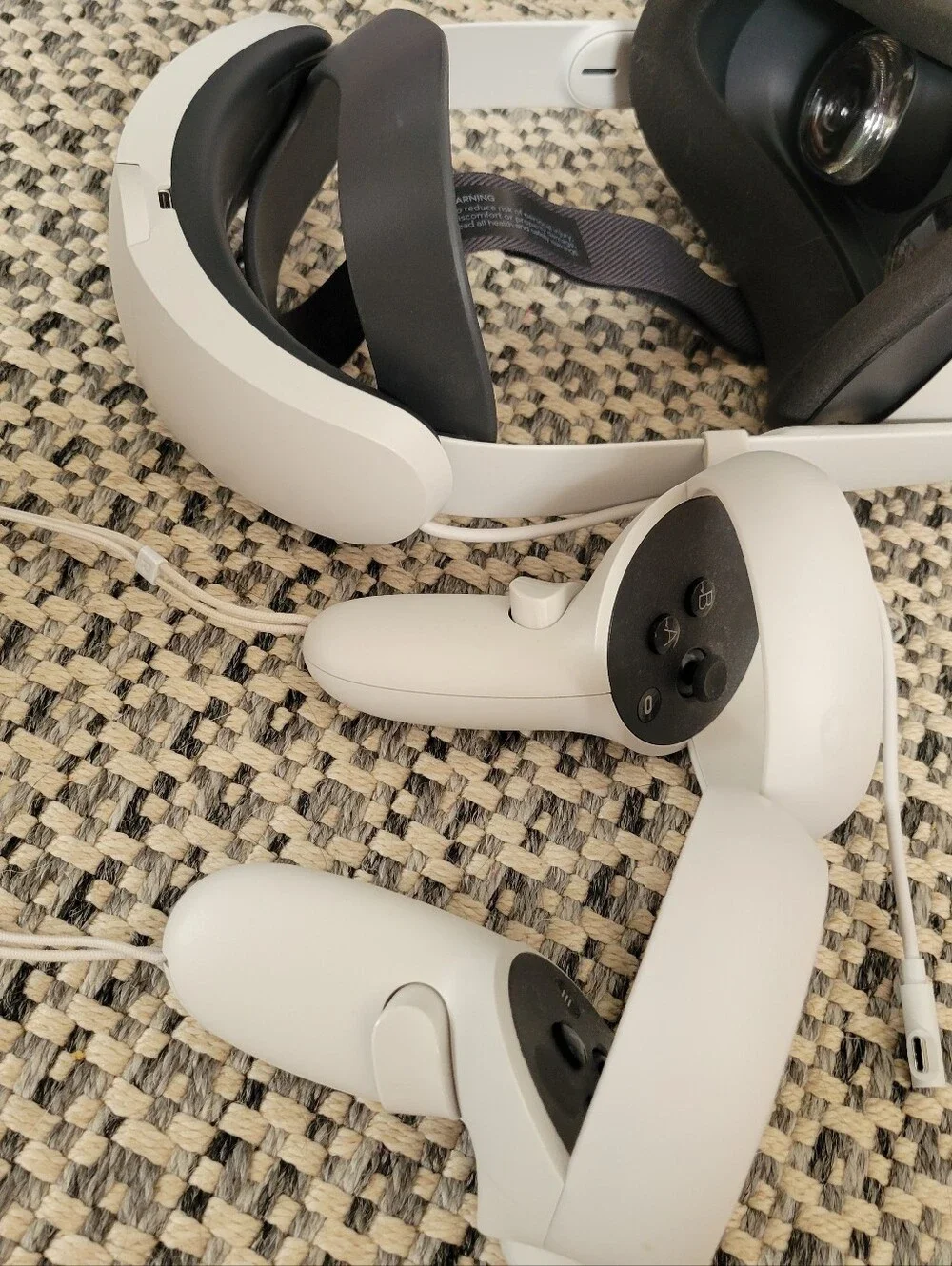 N/A quest white